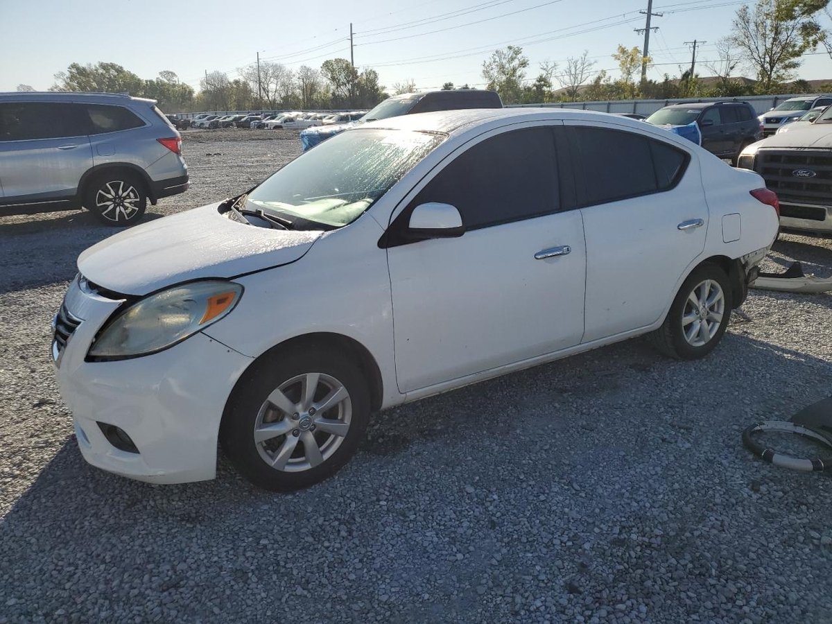 NISSAN VERSA , 2012