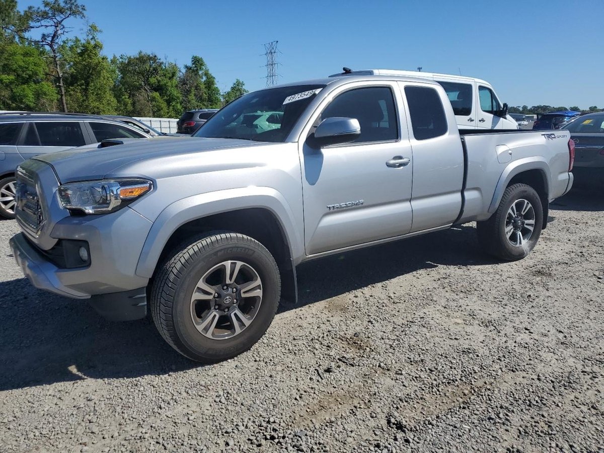 TOYOTA TACOMA , 2017