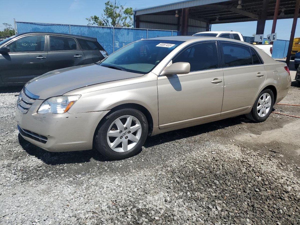 TOYOTA AVALON , 2005