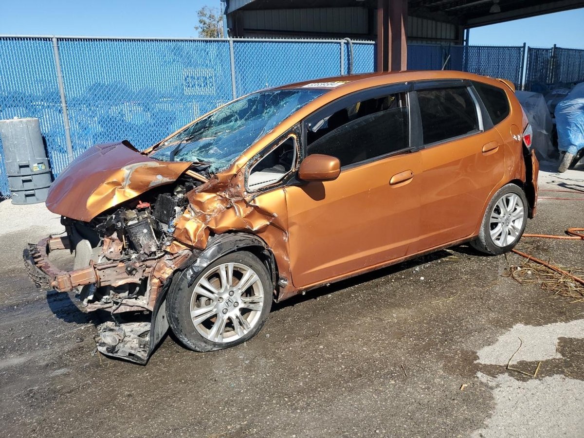 HONDA FIT , 2010