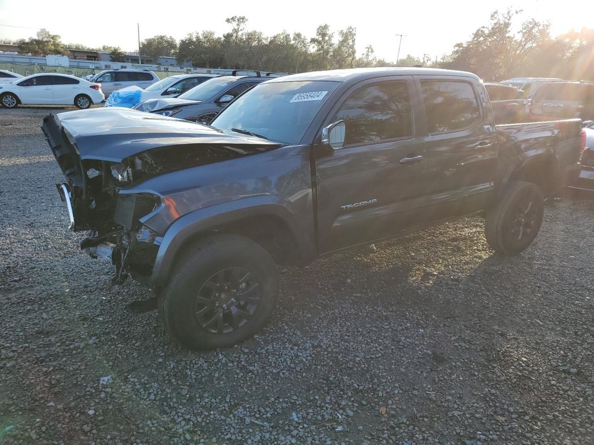 TOYOTA TACOMA , 2023