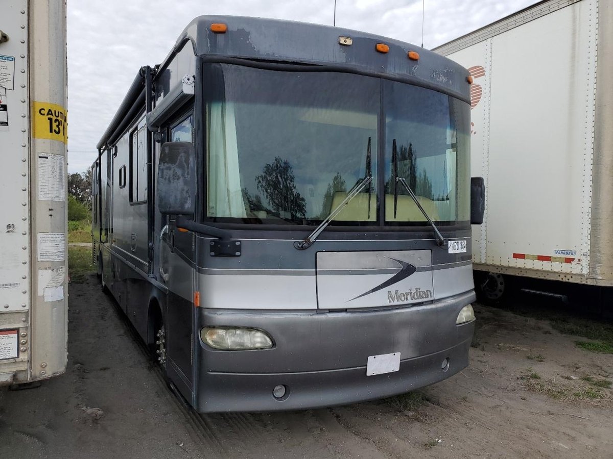 FREIGHTLINER ALL OTHER , 2004