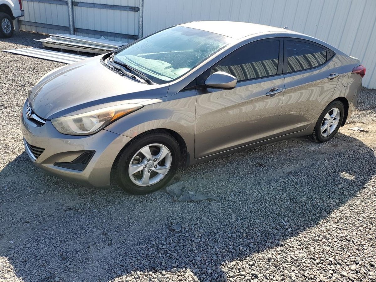HYUNDAI ELANTRA , 2015
