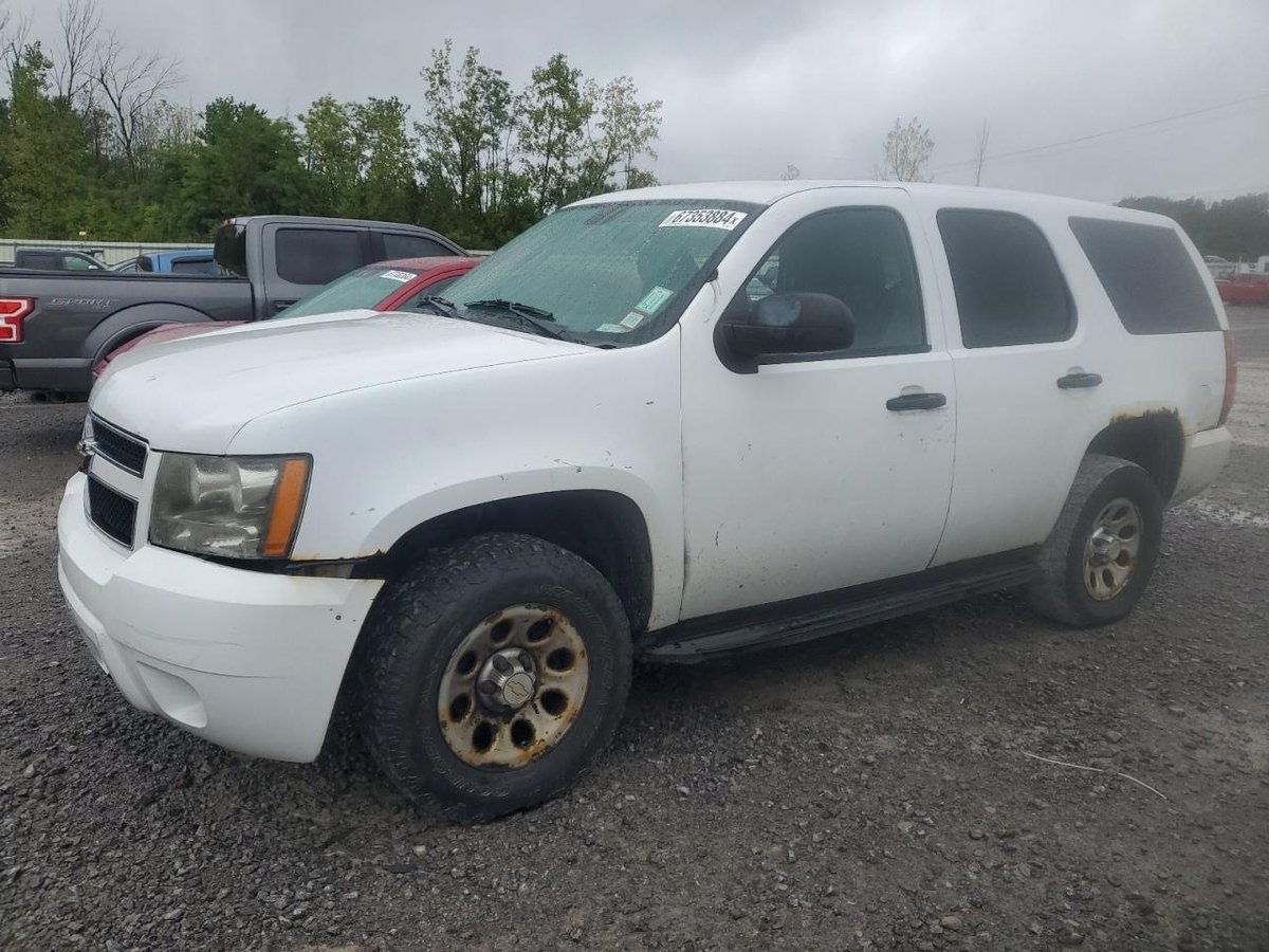 CHEVROLET TAHOE , 2011