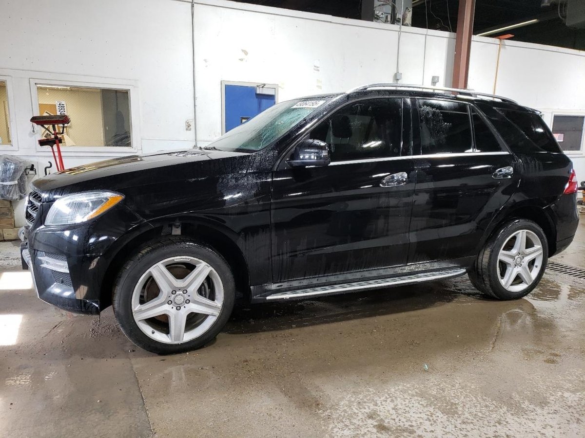 MERCEDES-BENZ  M-CLASS , 2015