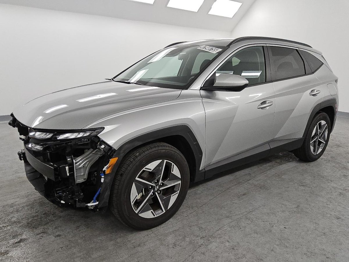 HYUNDAI TUCSON , 2025