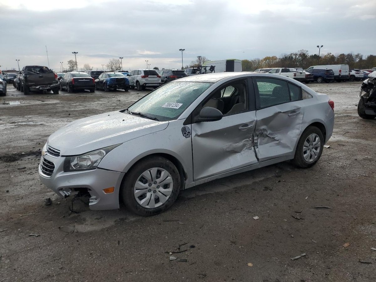 CHEVROLET CRUZE , 2015
