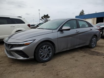 ELANTRA 
