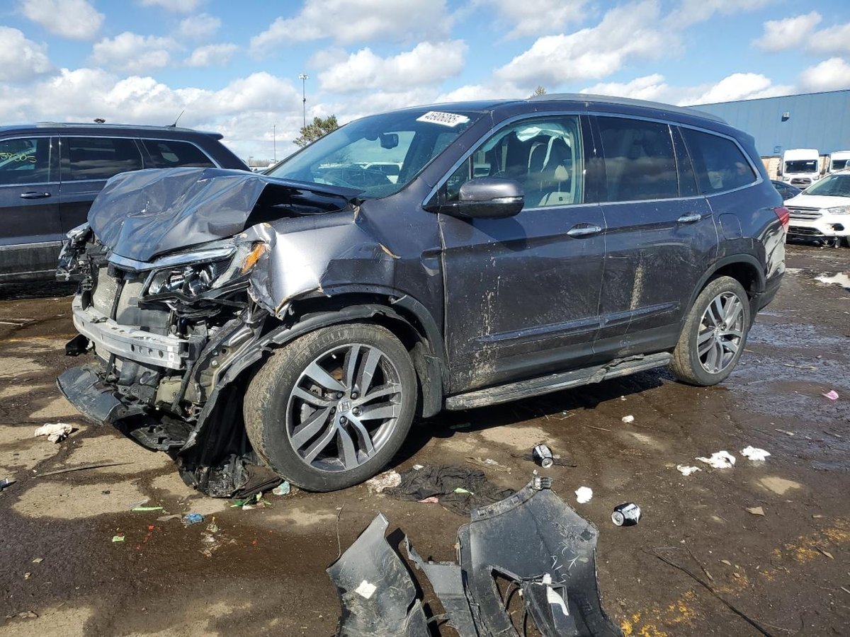HONDA PILOT , 2017