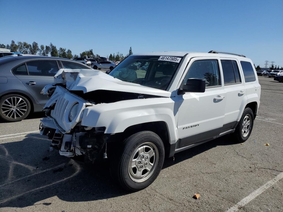 JEEP PATRIOT , 2015