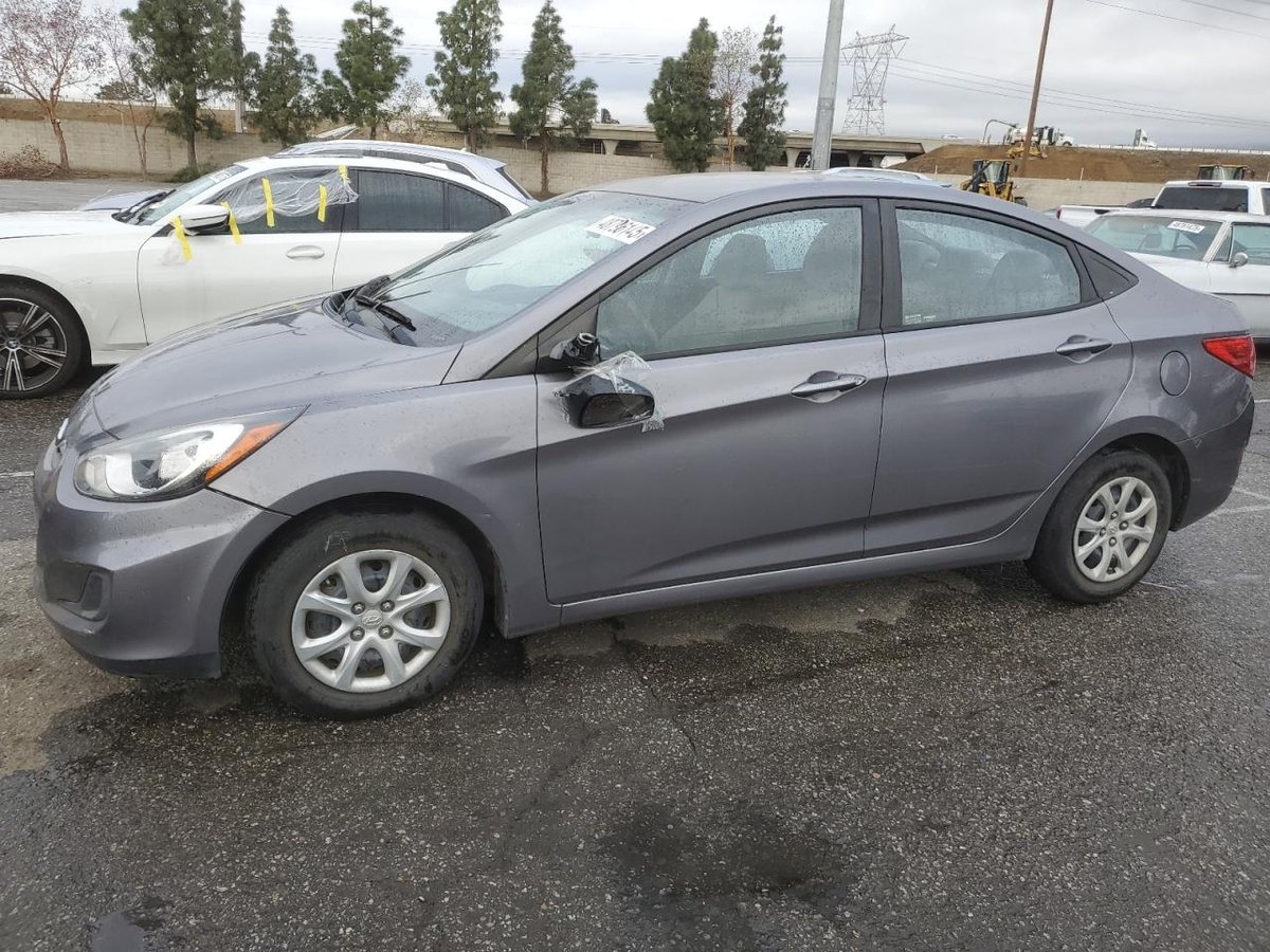 HYUNDAI ACCENT , 2014