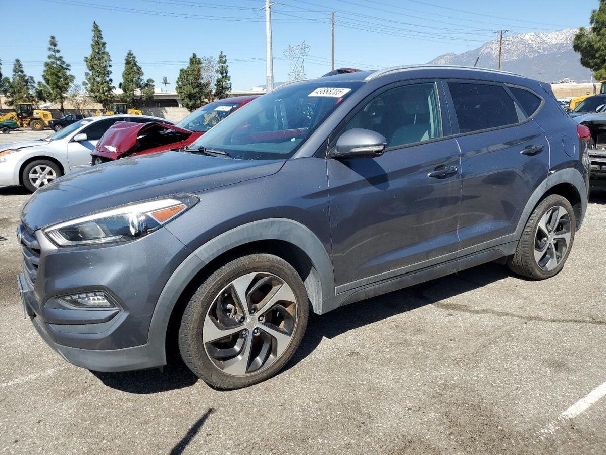 HYUNDAI TUCSON , 2016