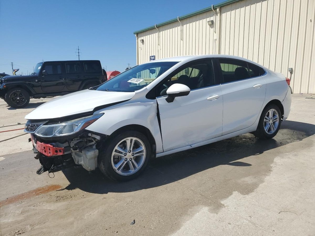 CHEVROLET CRUZE , 2017