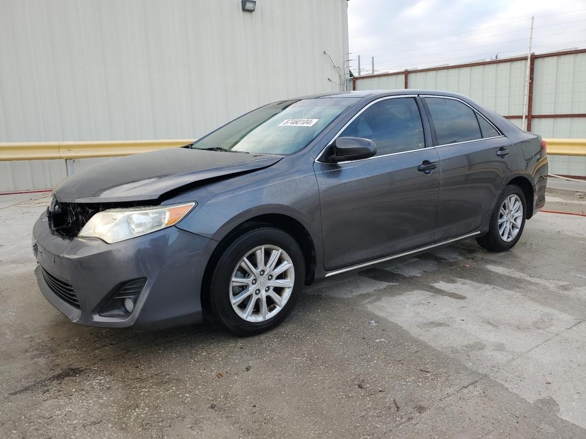 TOYOTA CAMRY , 2012
