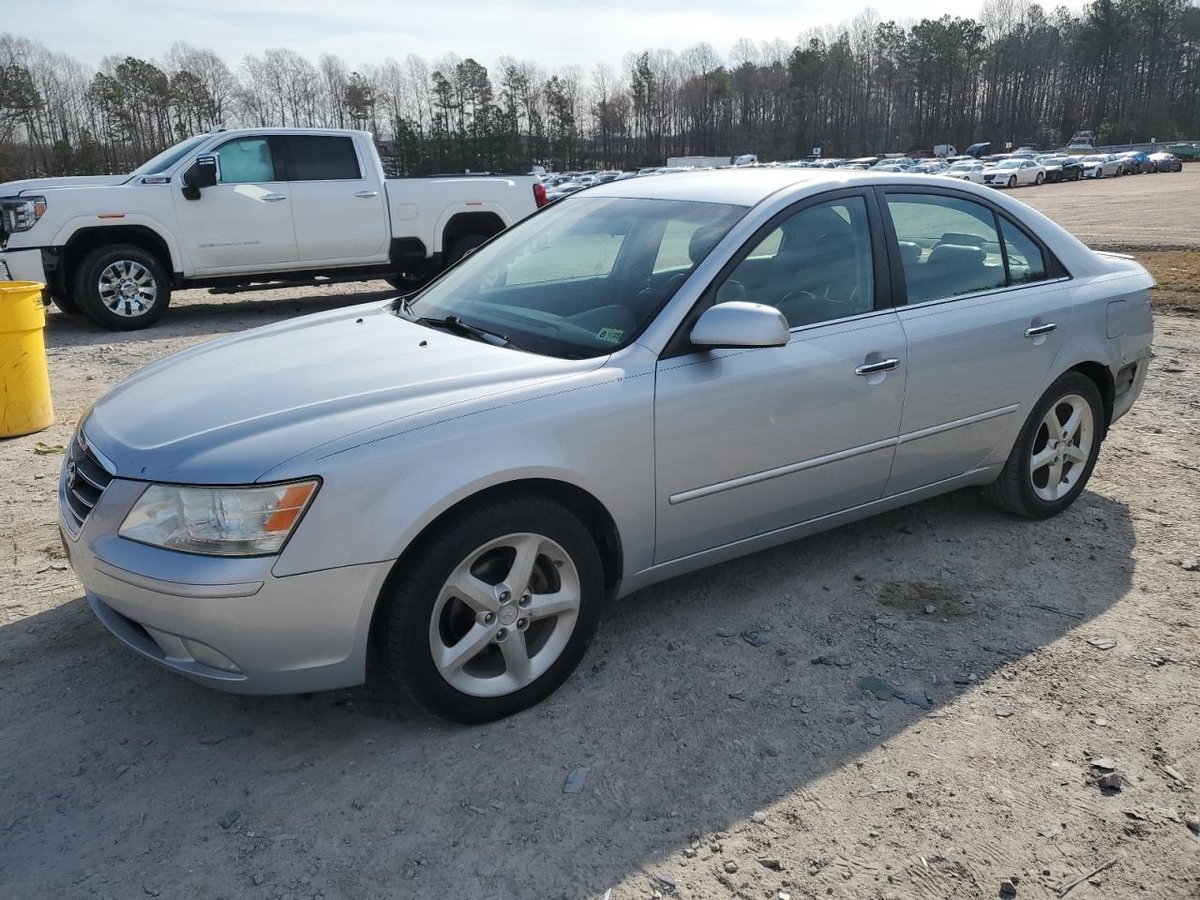 HYUNDAI SONATA , 2010