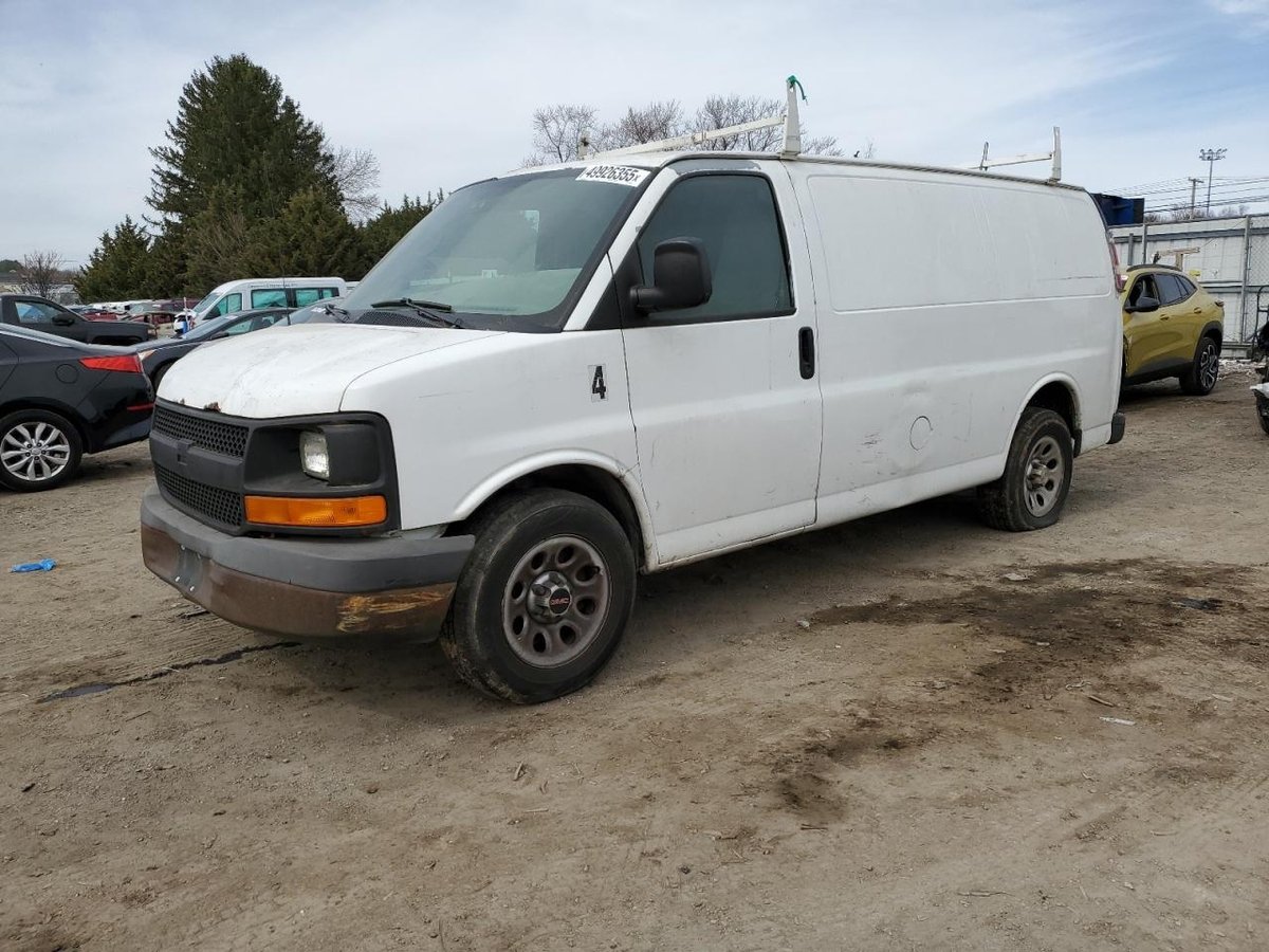 CHEVROLET EXPRESS , 2010