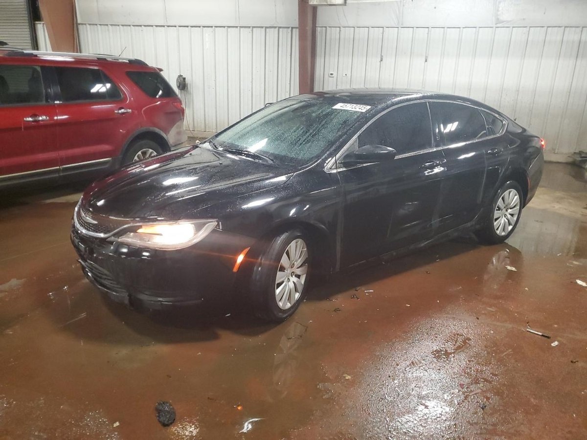 CHRYSLER 200 , 2015
