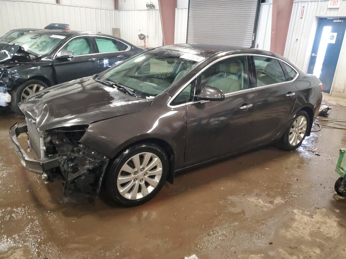 BUICK VERANO , 2012