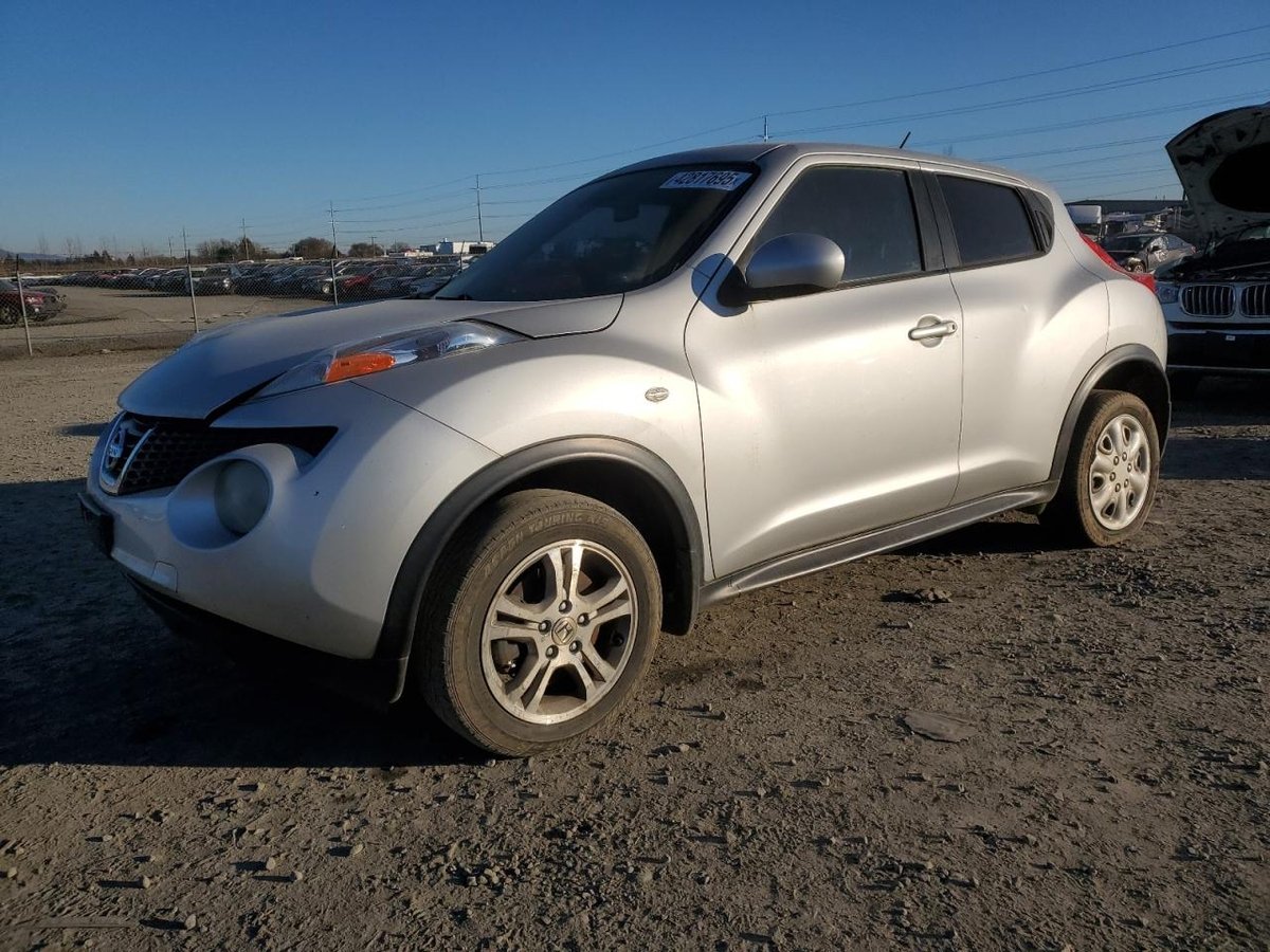 NISSAN JUKE , 2013