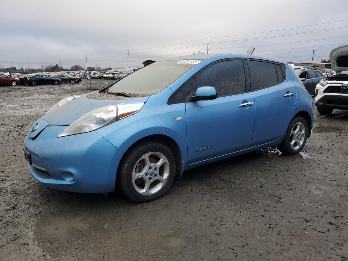 NISSAN LEAF , 2012