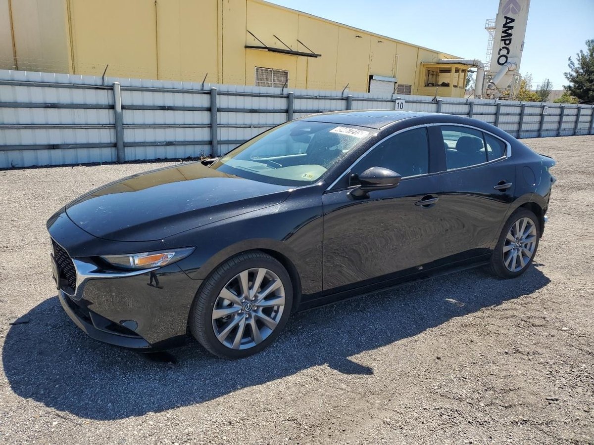 MAZDA 3 , 2024