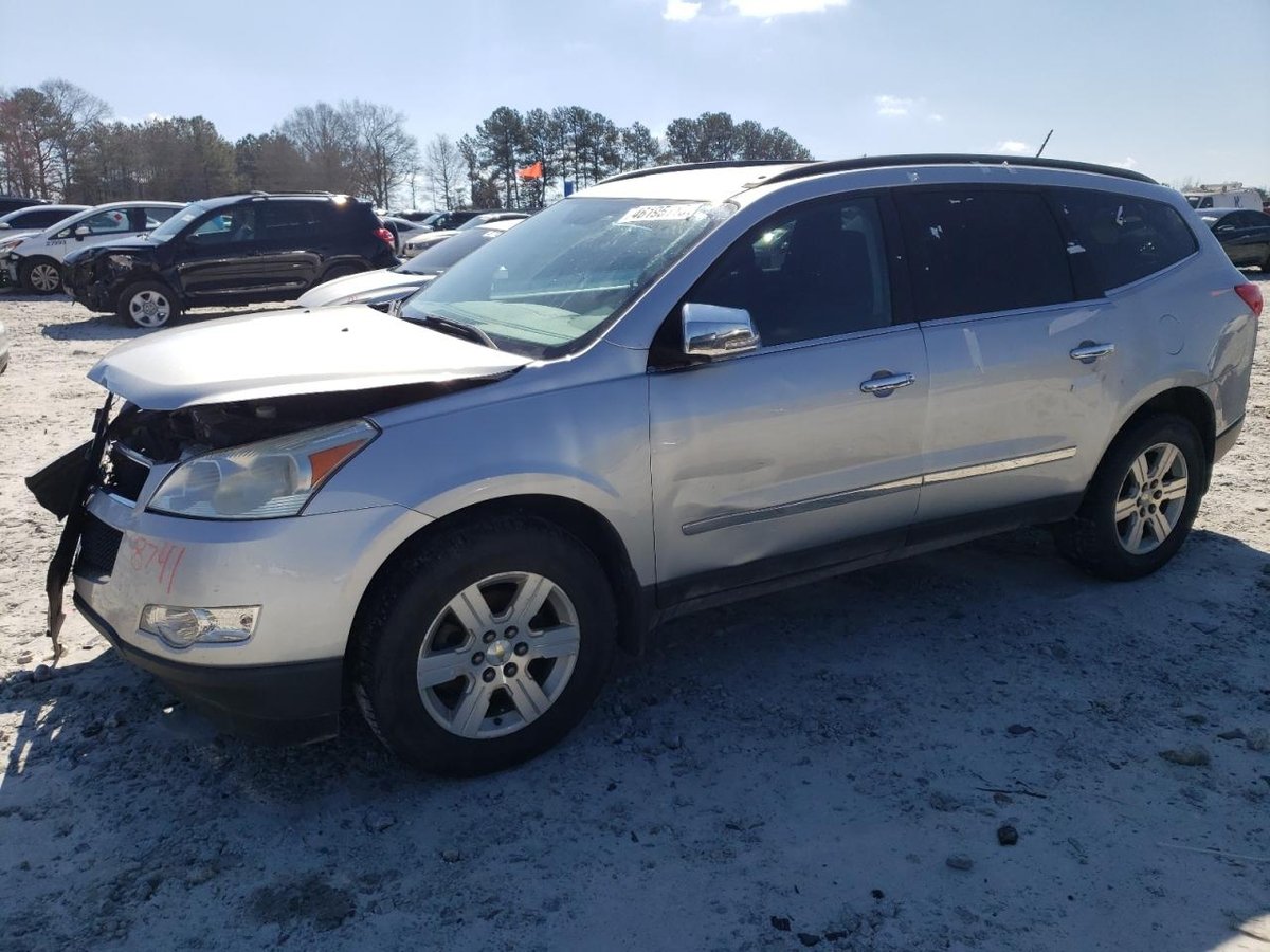 CHEVROLET TRAVERSE , 2011