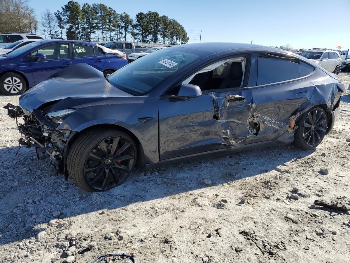 TESLA MODEL 3 , 2019