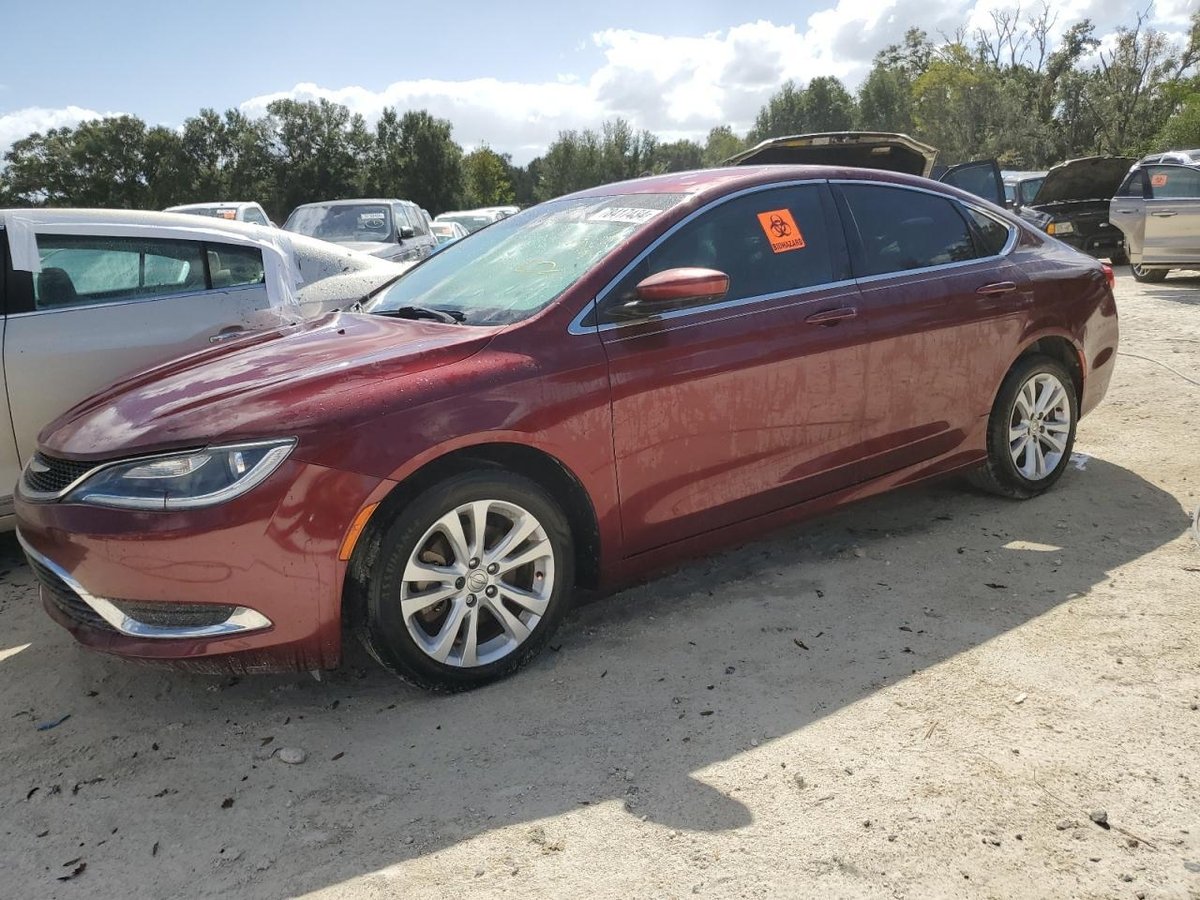 CHRYSLER 200 , 2017