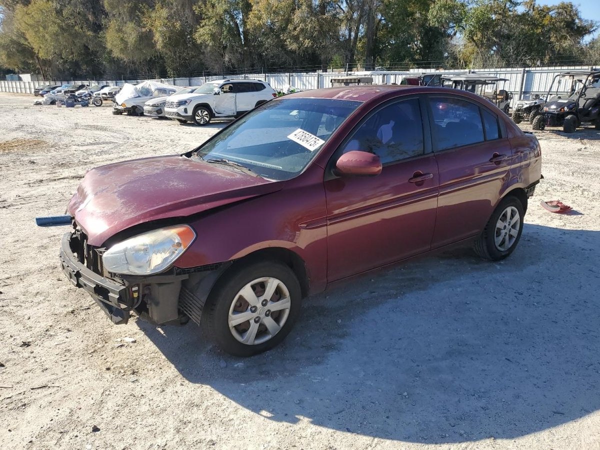 HYUNDAI ACCENT , 2010
