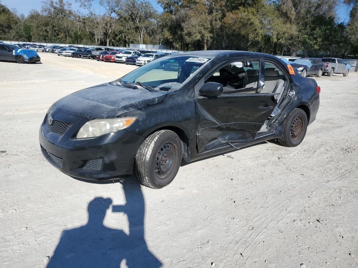 TOYOTA COROLLA , 2010