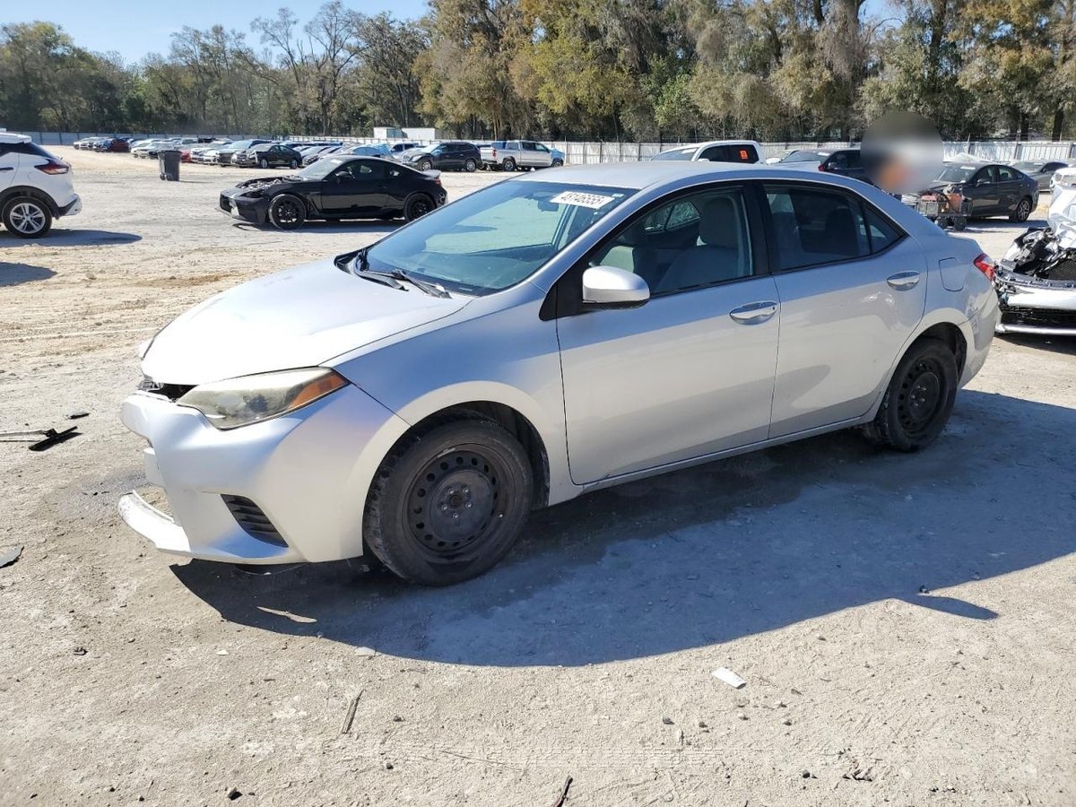 TOYOTA COROLLA , 2015