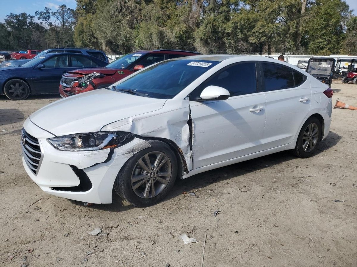 HYUNDAI ELANTRA , 2018