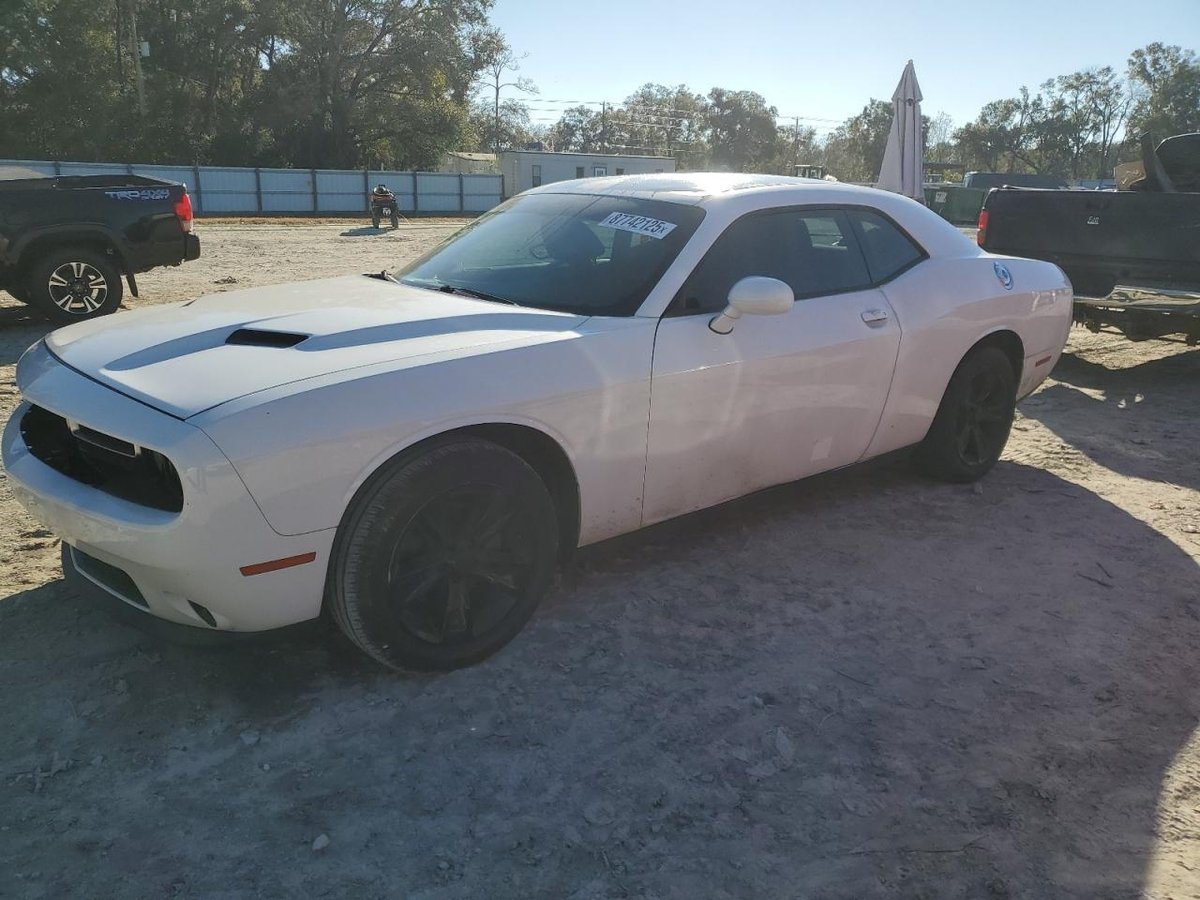 DODGE  Challenger , 2016