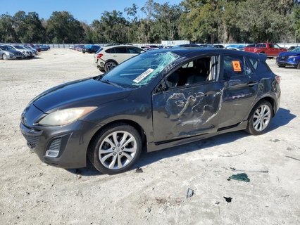 MAZDA3 