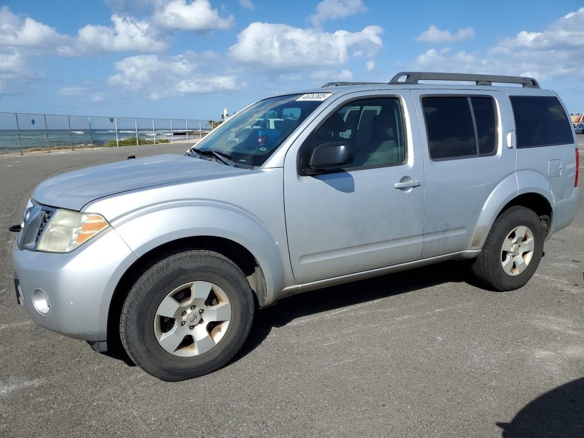 NISSAN PATHFINDER , 2010