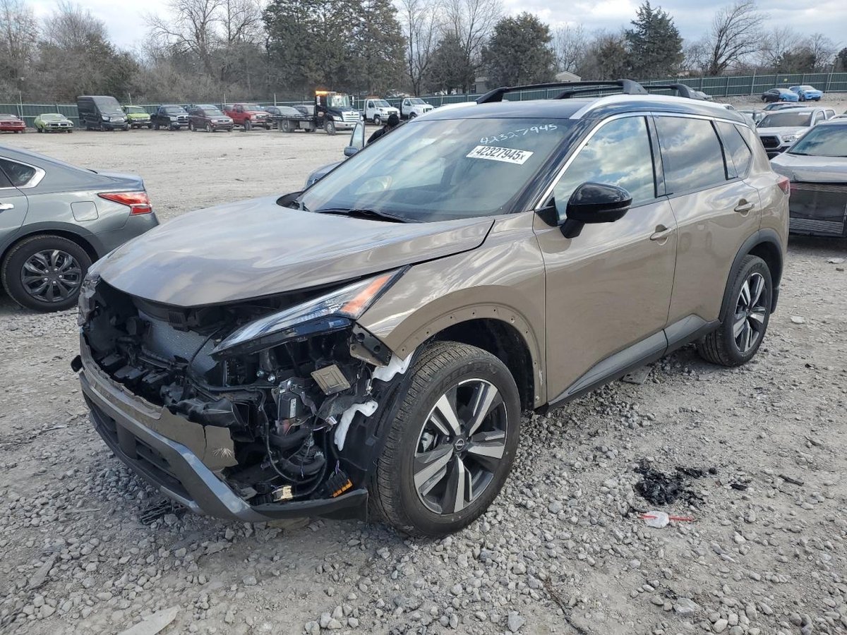 NISSAN ROGUE , 2024