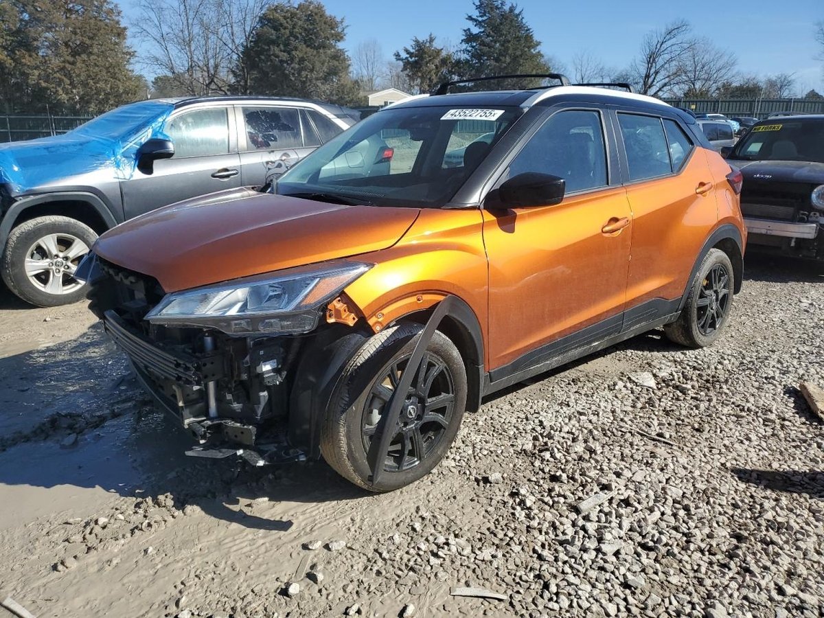NISSAN KICKS , 2024