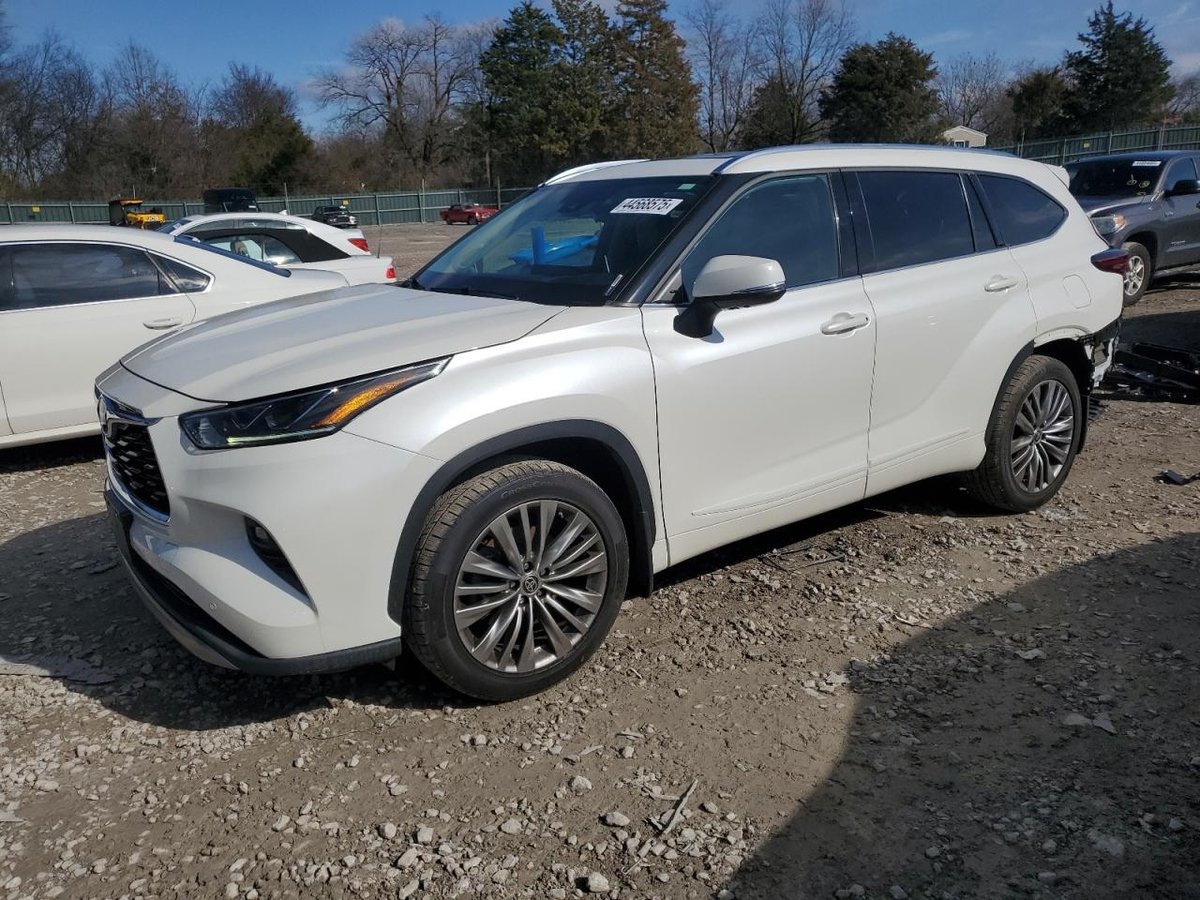 TOYOTA HIGHLANDER , 2021