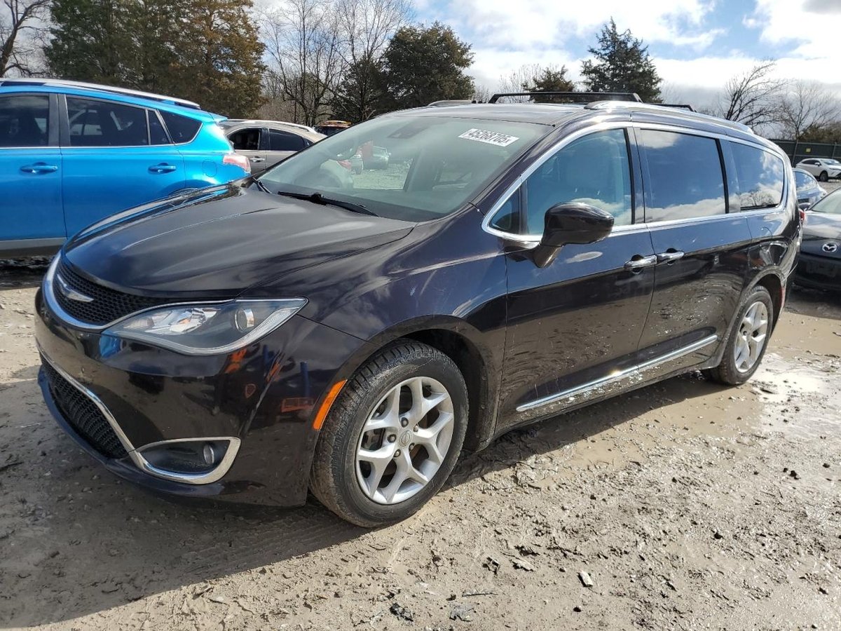CHRYSLER PACIFICA , 2017