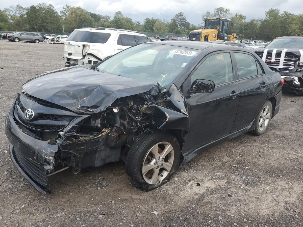 TOYOTA COROLLA , 2012