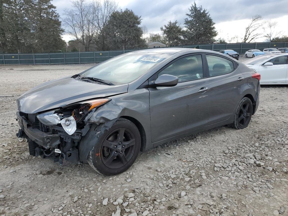 HYUNDAI ELANTRA , 2013