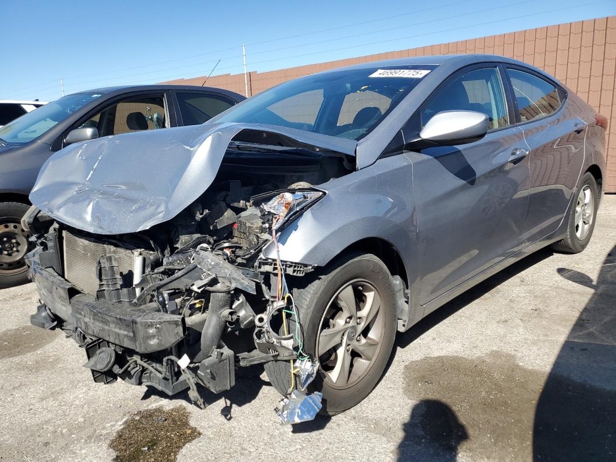 HYUNDAI ELANTRA , 2015
