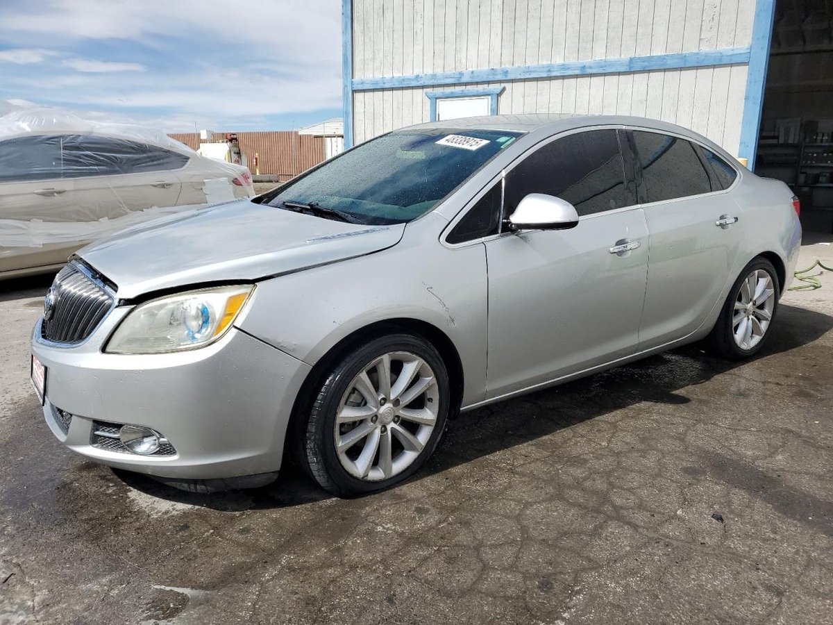 BUICK VERANO , 2013