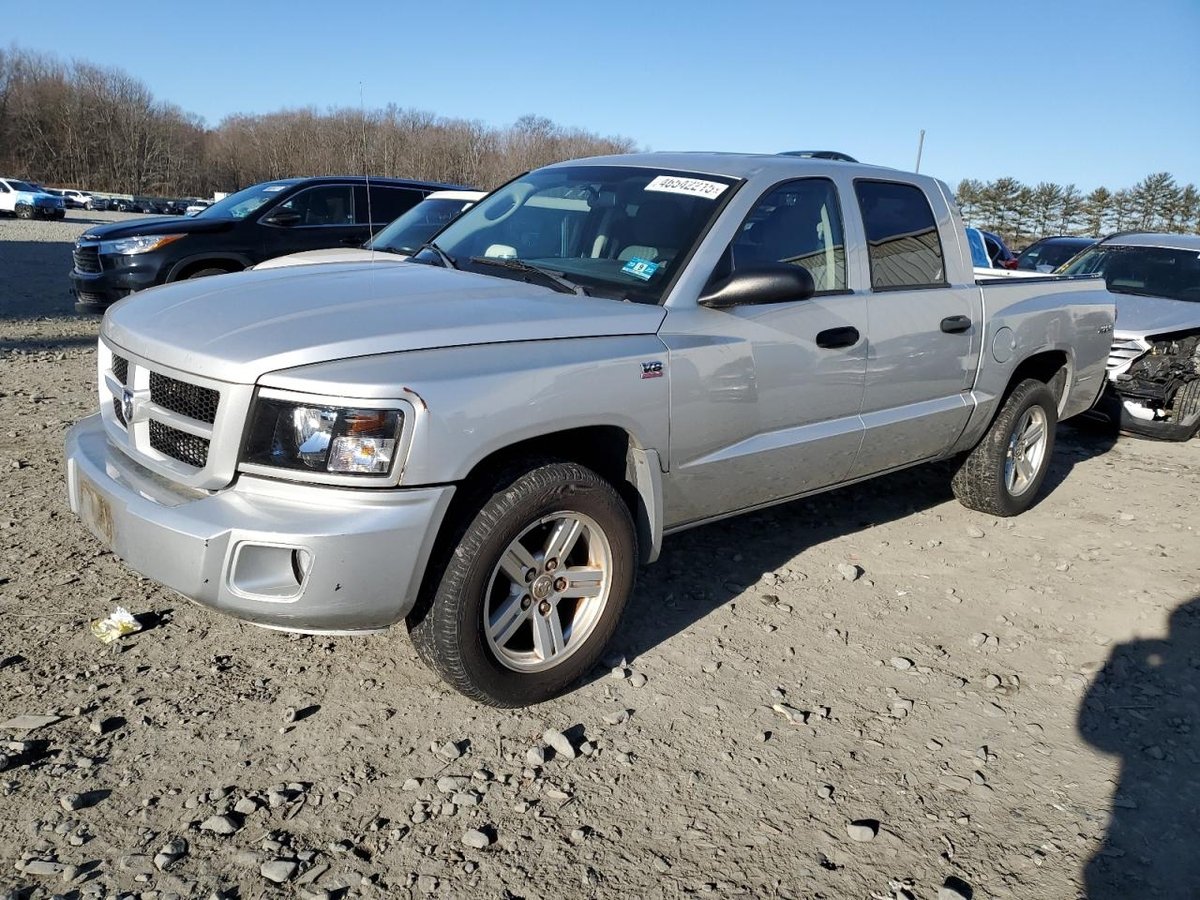 DODGE  DAKOTA , 2011
