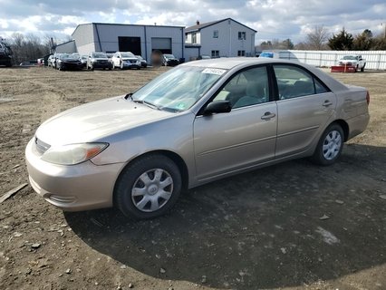 CAMRY 