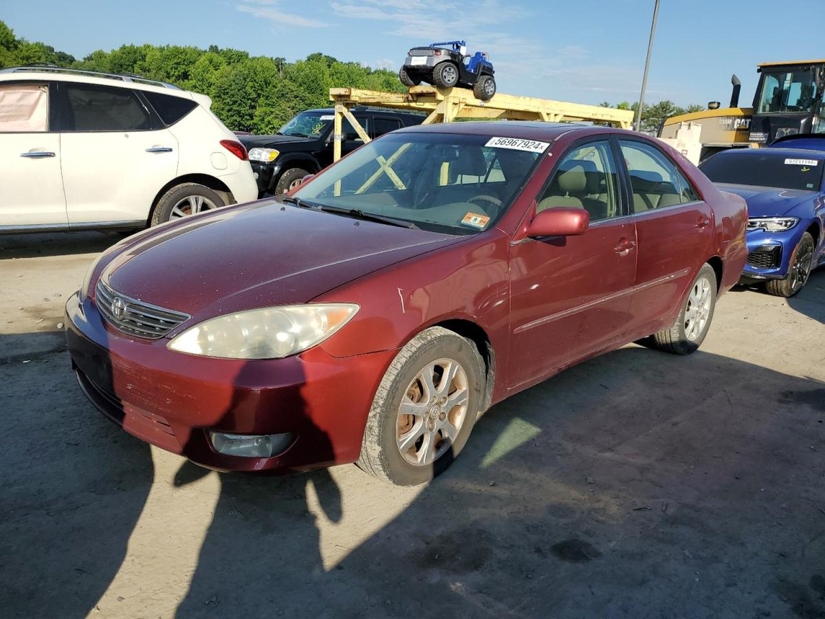 TOYOTA CAMRY , 2005