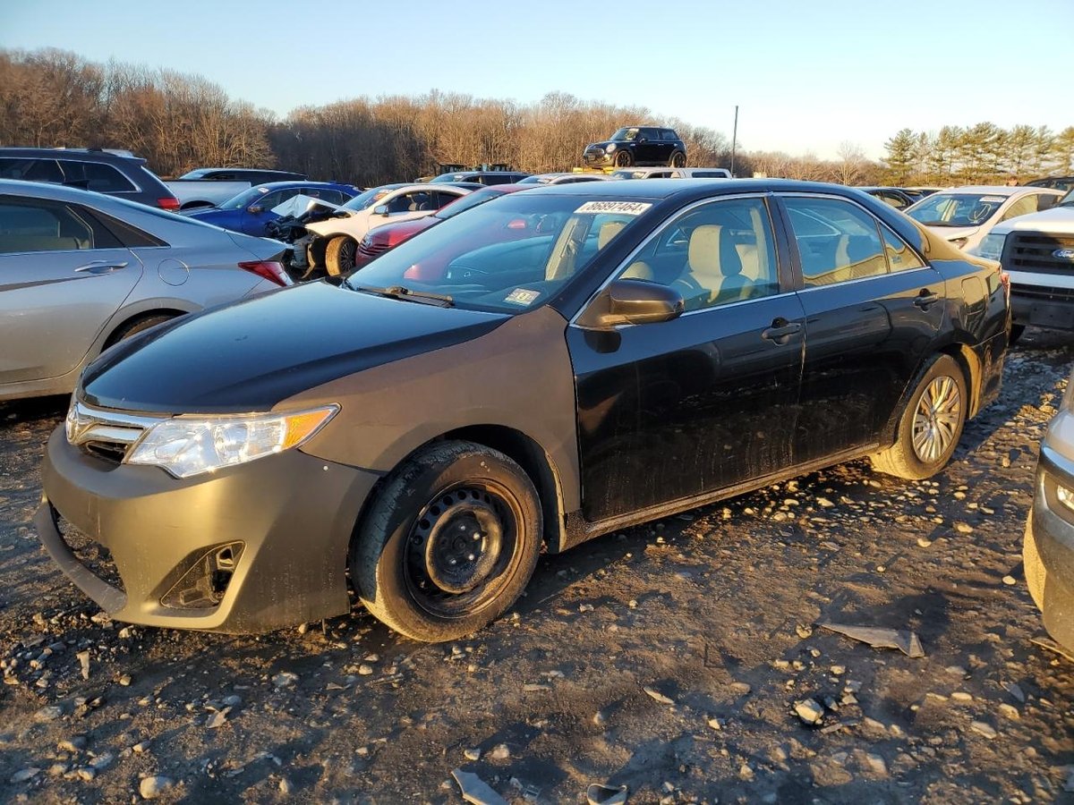 TOYOTA CAMRY , 2012