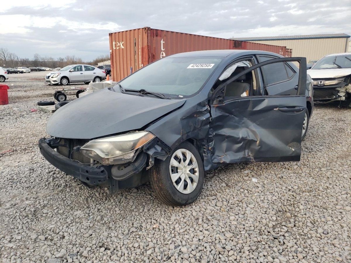 TOYOTA COROLLA , 2015