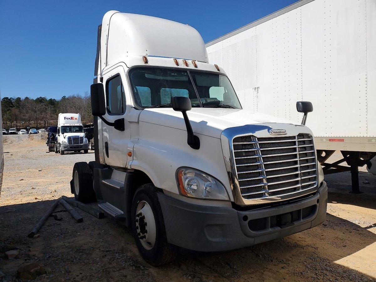 FREIGHTLINER ALL OTHER , 2015