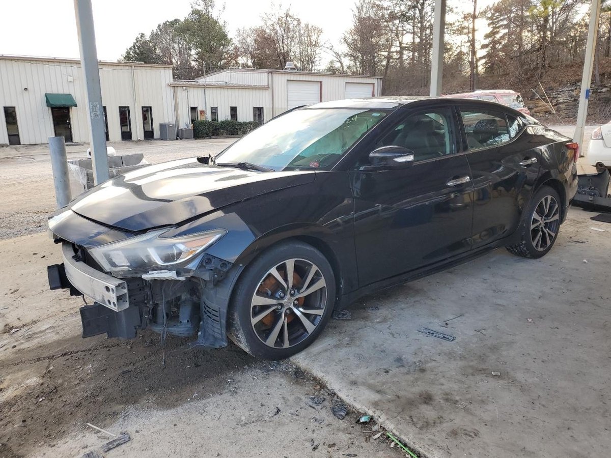 NISSAN MAXIMA , 2016
